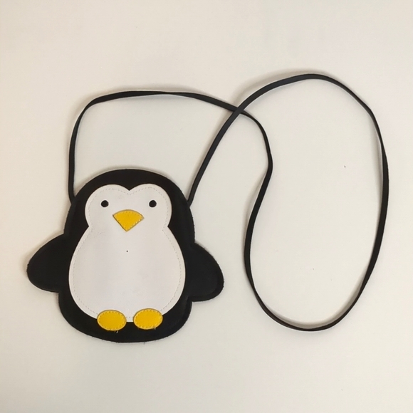 Penguin Pouch - Picture 1 of 3
